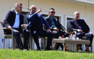 "Beşiktaş" rəhbərliyində kütləvi istefa