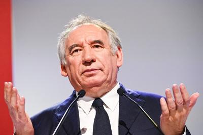 Fransada yeni Baş nazir  təyinatı