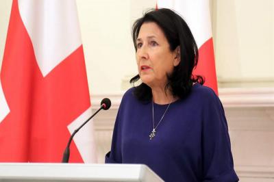 Zurabişvili Gürcüstandakı prezident seçkilərinin nəticələri ilə bağlı ilk açıqlamasını verib