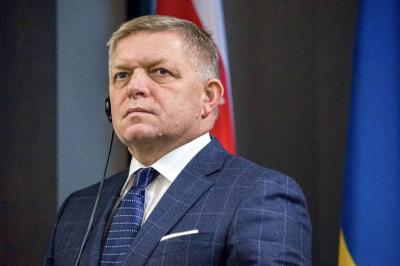 Slovakiyanın Baş naziri Zelenskiyə  açıq məktub göndərib