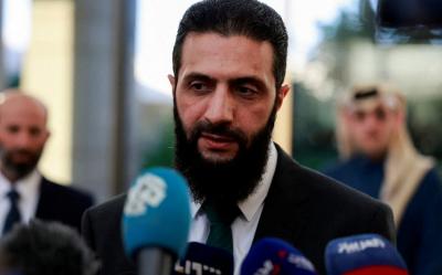 Suriyanın yeni lideri ilk xarici səfərini edib