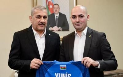 AFFA rəhbərliyi Yunis Hüseynovu təbrik edib