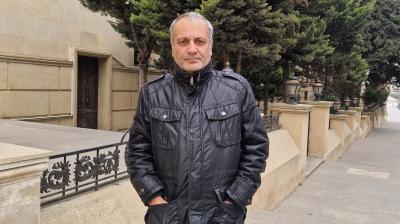 "Bütün fikrimizi gəlirə fokuslasaq, sənətimizi sevə bilmərik"