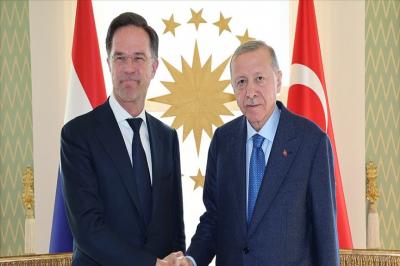 Ərdoğan ilə NATO baş katibi arasında telefon danışığı olub