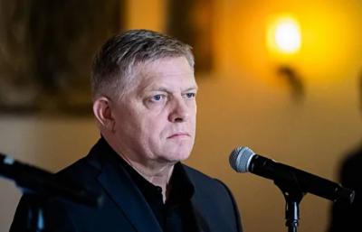 Slovakiyanın Baş naziri Avropa İttifaqını ikiüzlülükdə  ittiham etdi