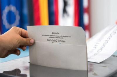 Almaniyada Bundestaqa seçkilər başladı