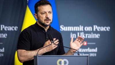 Zelenski: "Ukrayna ilə fəxr edirəm"