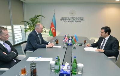 Böyük Britaniya ilə vergi sahəsində əməkdaşlığın genişləndirilməsi imkanları müzakirə edilib