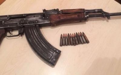 Bakı və Sumqayıtda qumbara, həmçinin avtomatlar aşkarlanıb 