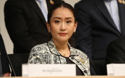 Myanmada zəlzələ səbəbindən Tailandda məktəblər bağlanıb