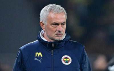 İstanbul prokurorluğu Mourinyo haqda qərar verdi