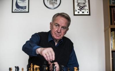 FIDE-nin dördüncü prezidenti vəfat edib