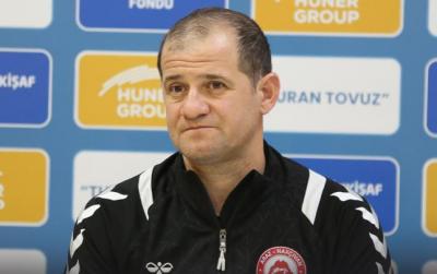 Elmar Baxşıyev: "Çempionat və kubok oyunlarını ayırmırıq"