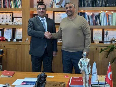 BANM ilə Koç Universiteti arasında doktorantların hazırlanması istiqamətində müzakirə aparılıb