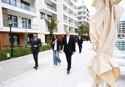 Prezident və birinci xanım “Sea Breeze”də həyata keçirilən layihələrlə tanış olublar -  YENİLƏNİB
