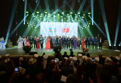 Bişkekdə Azərbaycan Mədəniyyəti Günlərinin qala konserti olub