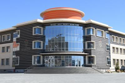 BANM-in rektoru tələbələrlə görüş keçirib