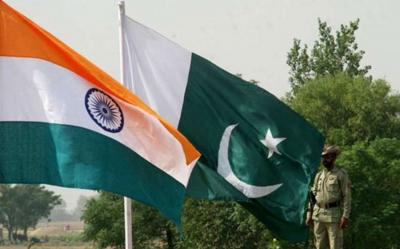 Pakistan və Hindistan Kəşmirdəki terror aktından sonra qarşılıqlı sərt tədbirlər görürlər