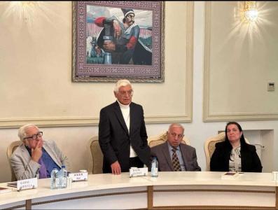 Elmi-ədəbi ehtimallar gerçəklik müstəvisində