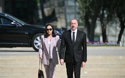 Prezident və birinci xanım faşizm üzərində Qələbə uğrunda mübarizədə həlak olan azərbaycanlıların xatirəsini anıblar -  YENİLƏNİB