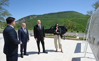 Prezident İlham Əliyev və birinci xanım Mehriban Əliyeva Daşaltı kənd məscidinin açılışında iştirak ediblər -  YENİLƏNİB