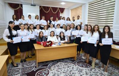 “Şagirdlərdə Aktiv Dinləmə Bacarığının Əhəmiyyəti və Tətbiq Strategiyaları” mövzusunda təlim keçirilib.