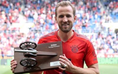 Bundesliqada mövsümün ən yaxşı futbolçusu açıqlandı
