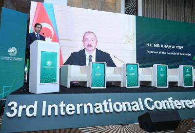 Bakıda “İslamofobiya: Qərəzin ifşa olunması və stiqmaların dağıdılması” mövzusunda beynəlxalq konfrans işə başlayıb - YENİLƏNİB 2