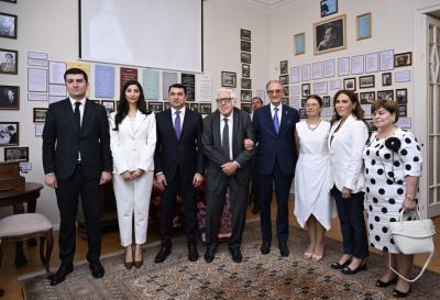Xalq şairi Rəsul Rzanın ev-muzeyinin açılışı olub