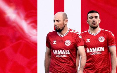 "Araz-Naxçıvan" daha iki futbolçu ilə müqavilənin müddətini uzadıb