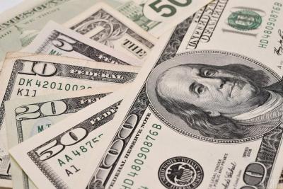 İsrailin İrana hücumuna görə dollar risk altındadır - Bloomberg