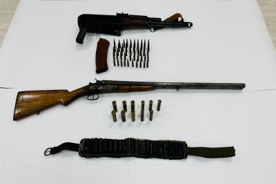 Şəkidə qanunsuz "Kalaşnikov" saxlayan kişi həbs edilib