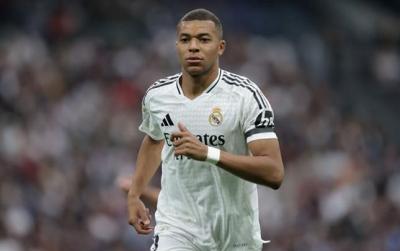 Mbappe xəstəxanadan buraxıldı