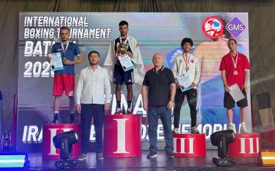 Azərbaycan boksçusu Gürcüstanda gümüş medal qazanıb