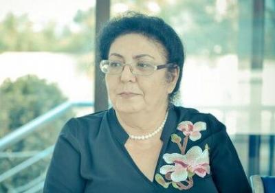 Müəllimi qoruyaq 
