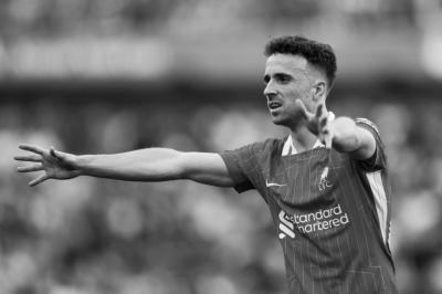 Portuqaliyalı futbolçu avtomobil qəzasında həlak oldu