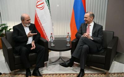 Ermənistan və İran regionda kommunikasiyaların açılmasını müzakirə ediblər