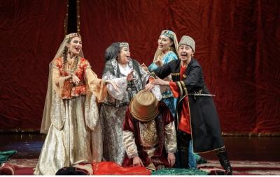 Ötən teatr mövsümü nələrlə yadda qaldı?