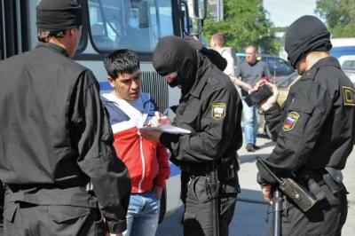 Rusiyada miqrantlara qarşı hüquqi tənzimləmələr sərtləşdirilir