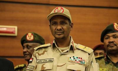 Sudan məhkəməsi üsyançıların liderini hərbi cinayətlərdə ittiham edib