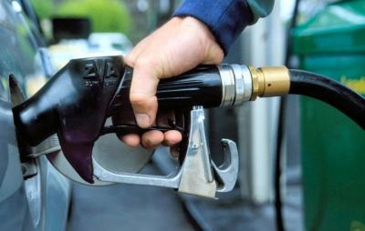 Azərbaycan 7 ayda "Premium Euro-95" benzinin idxalını 2 dəfəyə yaxın artırıb