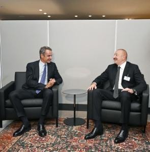 Prezident İlham Əliyev Yunanıstanın Baş naziri ilə görüşüb -  YENİLƏNİB