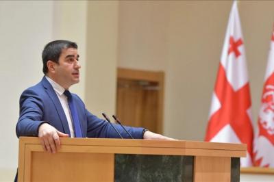 “Brüssel uşaq bağçası səviyyəsində xarici siyasət aparır” -  Papuaşvili