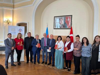 “Qərbi Azərbaycan aşıqlarının dastan repertuarı” kitabının təqdimatı olub