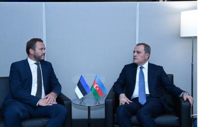 Nyu-Yorkda Azərbaycan və Estoniyanın XİN başçıları görüşüblər