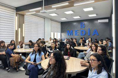 “Konstitusiya və Suverenlik İli” çərçivəsində tələbələr üçün master-klas keçirilib 