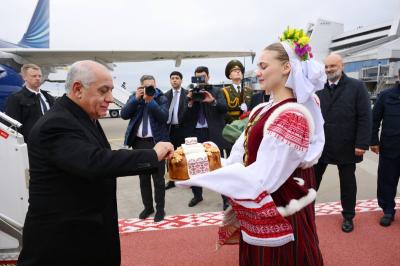 Əli Əsədov Minskə işgüzar  səfərə gedib