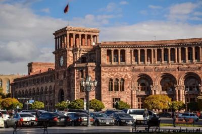 Paşinyanın partiyası namizədlərin siyahısını daxili səsvermə ilə tərtib edəcək