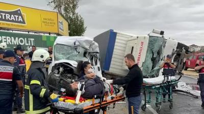 Türkiyədə ağır yol qəzası -  3 nəfər ölüb, 9 nəfər yaralanıb