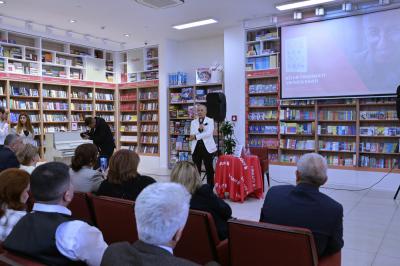 İbrahim Nəbioğlunun "Gələcək çox tez gələcək" kitabının təqdimatı olub